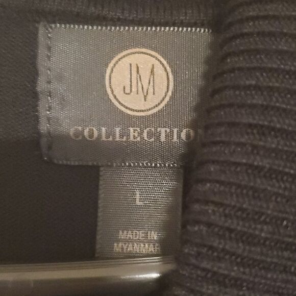 JM collection turtleneck sweater  - Picture 4 of 9